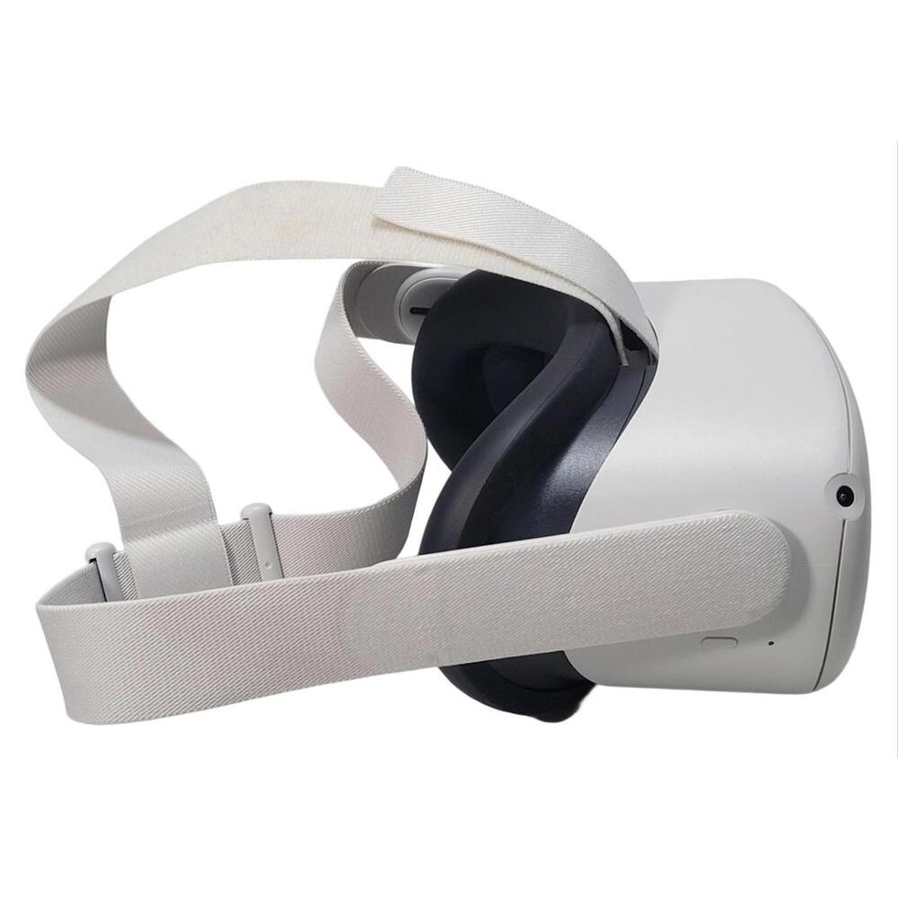 META QUEST 2 - 128GB With Box & Carry Case Only Used A Couple Times - Picture 5 of 16